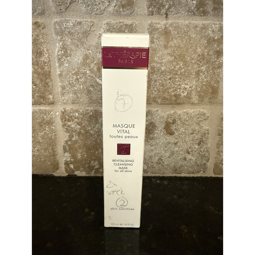 La Thérapie Paris Exfoliating Facial Polish 1.8 oz Made In France New In Box